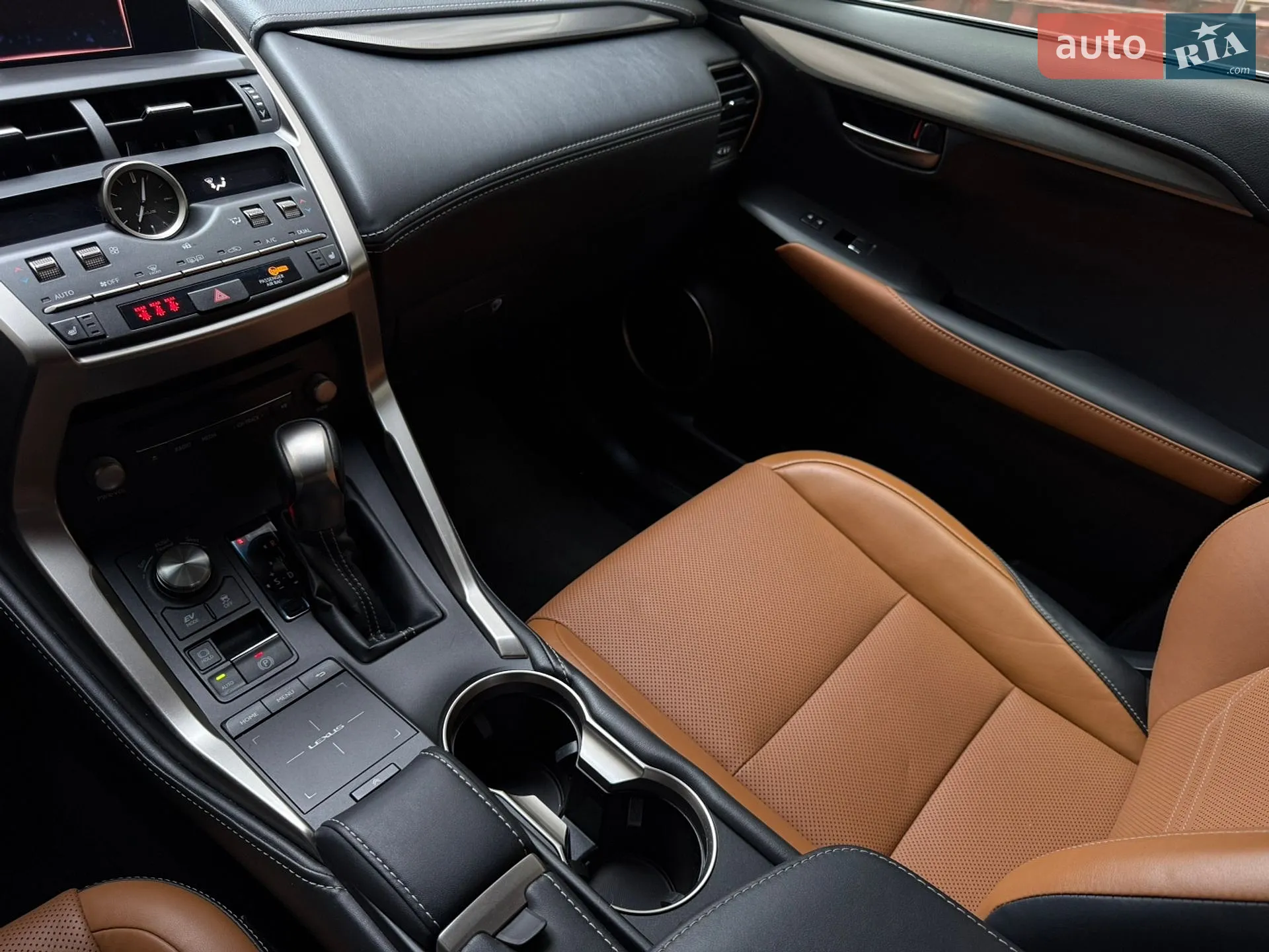 2018 Lexus NX - мініатюра 18