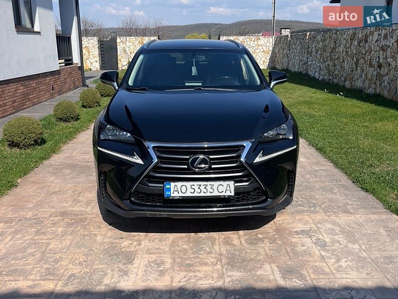 Внедорожник / Кроссовер Lexus NX 2015 в Виноградове