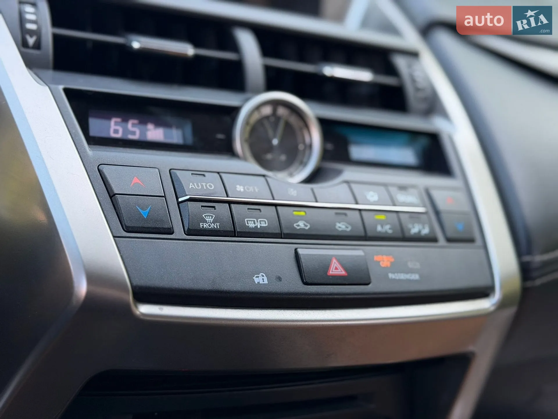 2016 Lexus NX - мініатюра 40