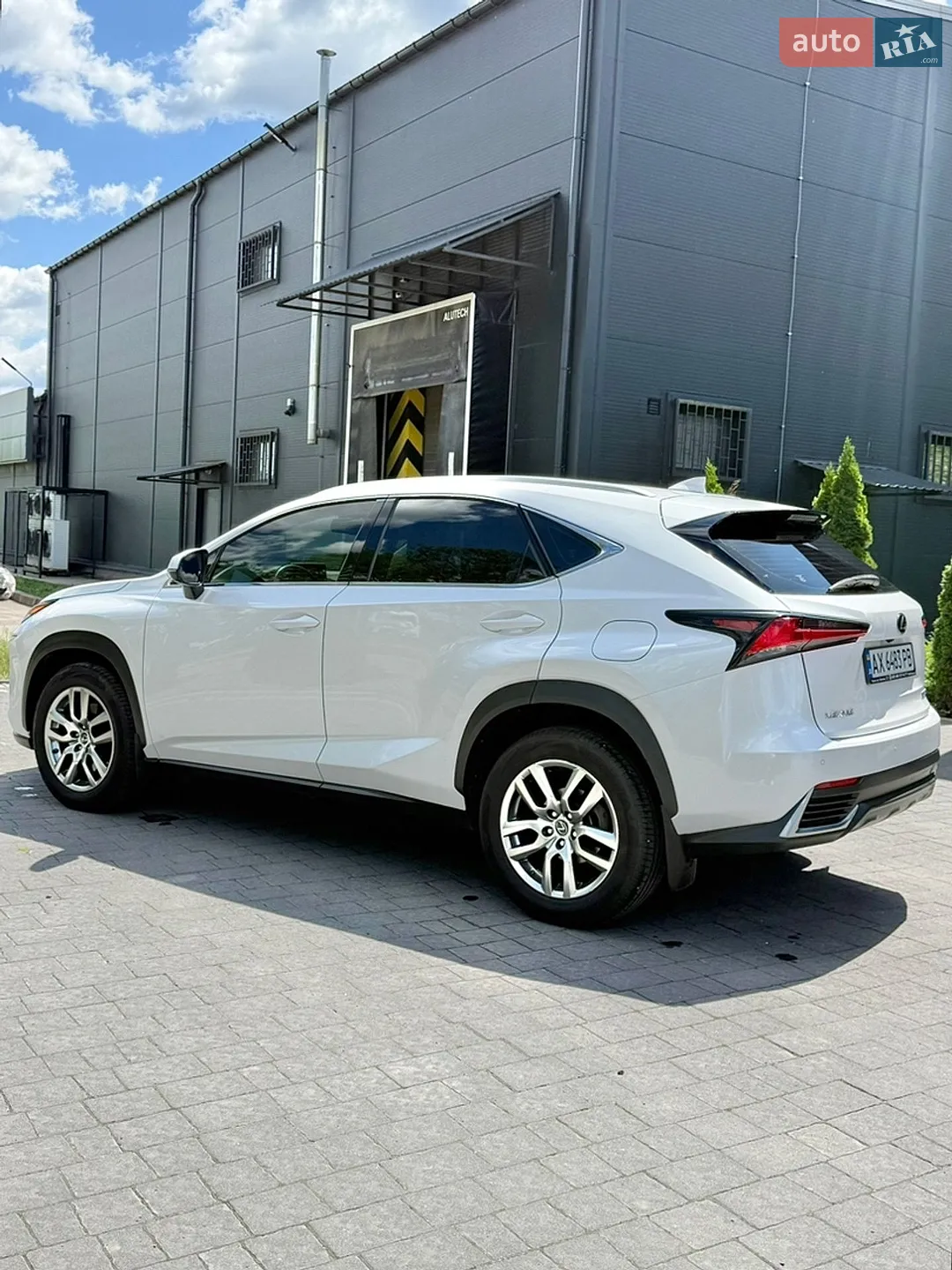 2019 Lexus NX - мініатюра 3