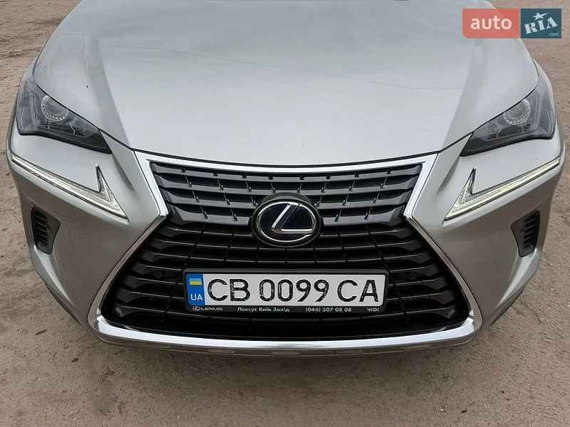 Lexus NX