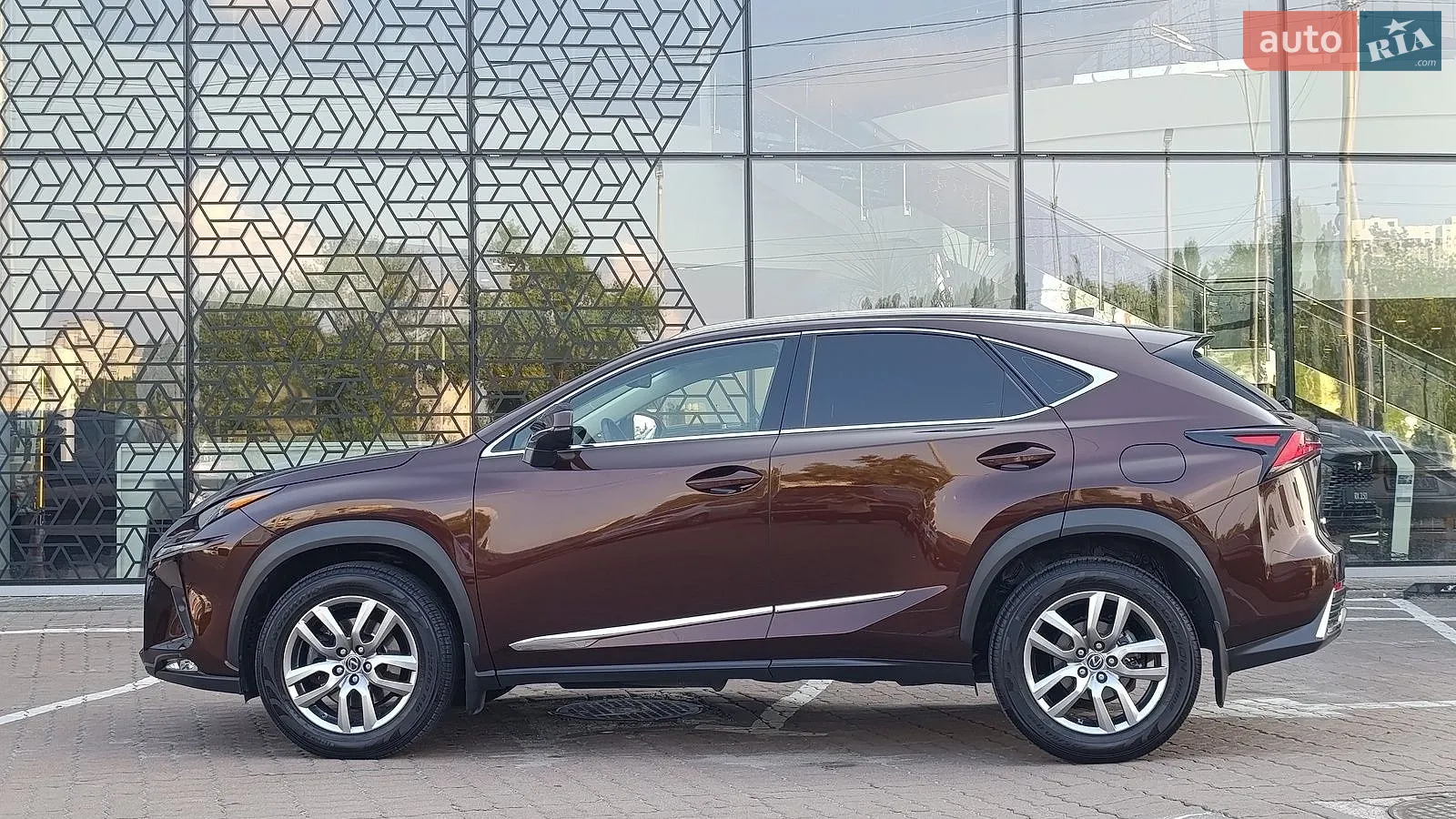 2017 Lexus NX - мініатюра 3