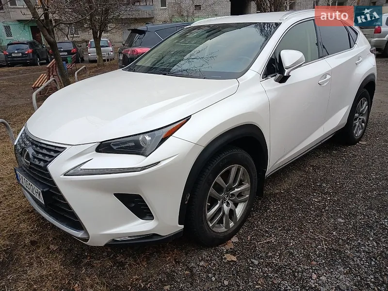 Lexus NX 2018