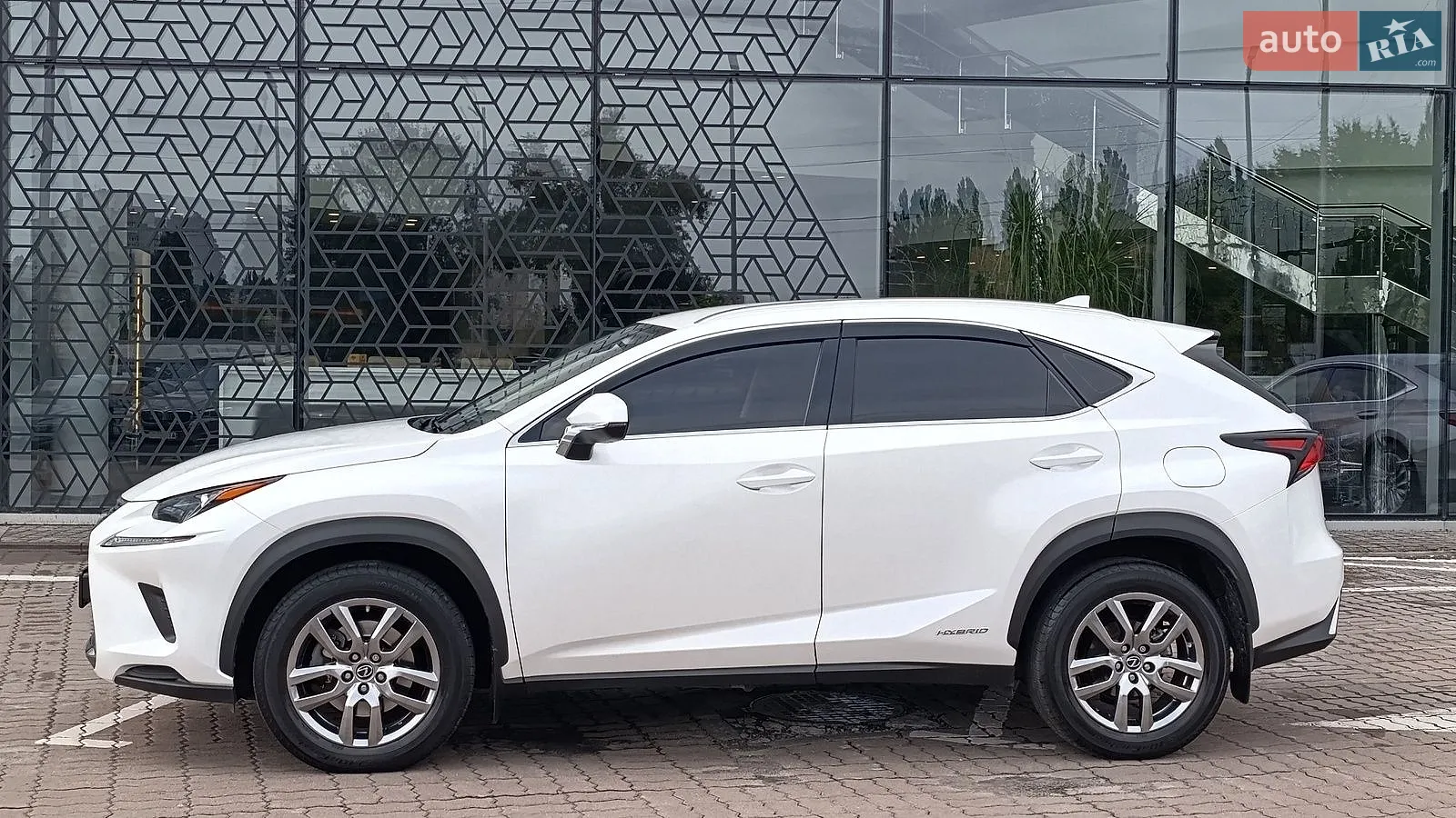 2021 Lexus NX - мініатюра 3