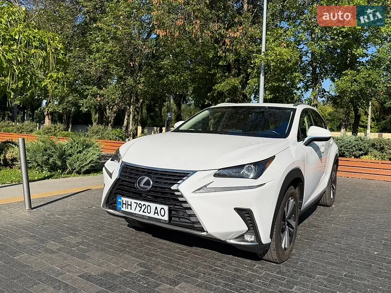 Lexus NX