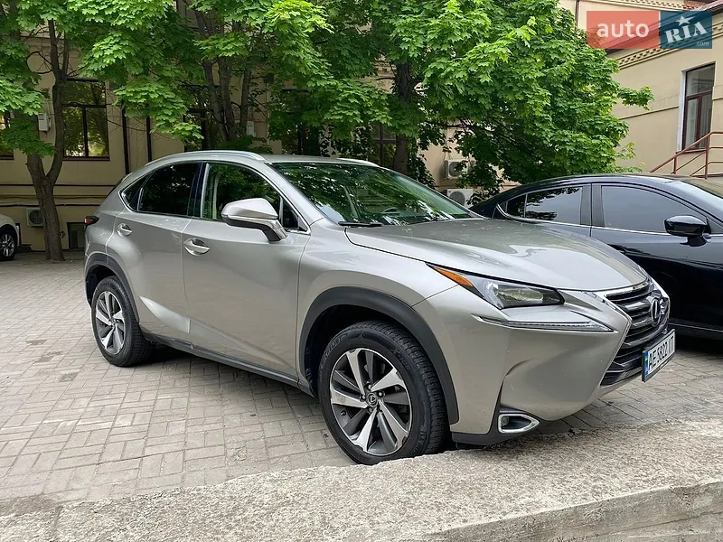 Lexus NX 2015