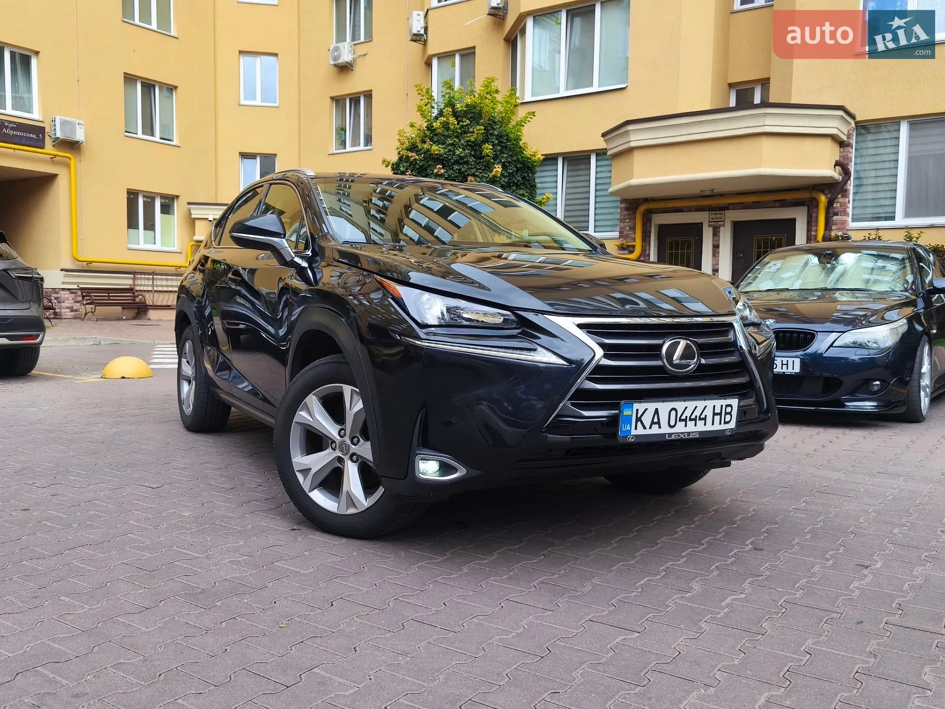 2017 Lexus NX - мініатюра 2