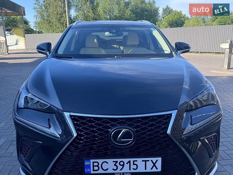 Lexus NX 2017