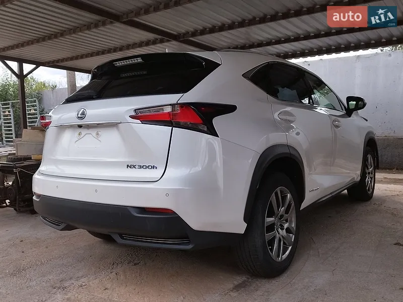 Lexus NX 2015