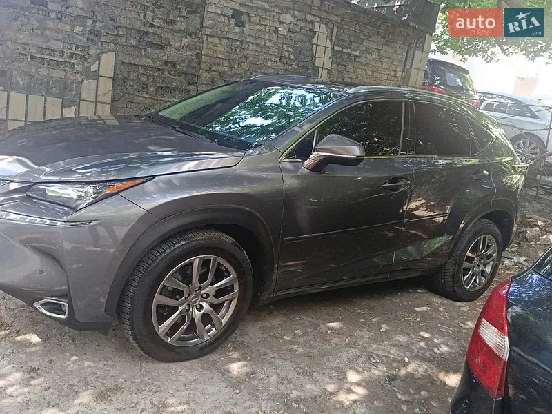 Lexus NX 2015