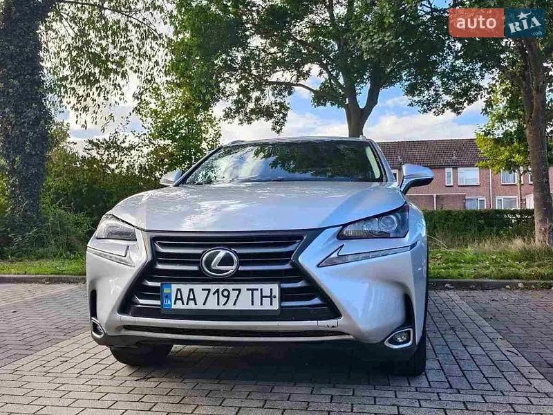 Lexus NX 2015