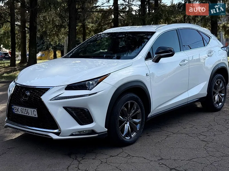Lexus NX 2020