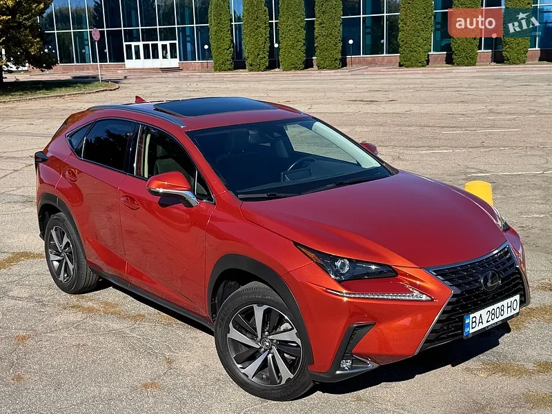Lexus NX 2020