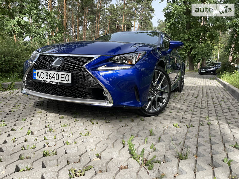 Купе Lexus RC 2018 в Буче