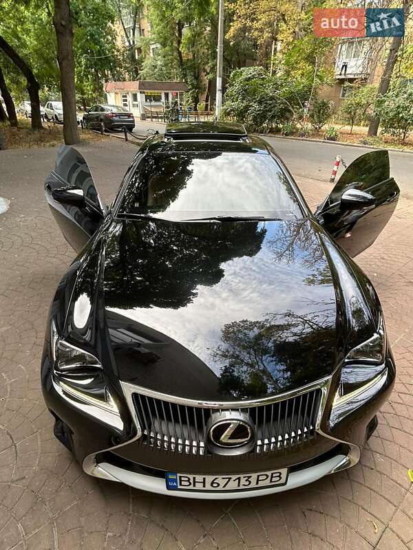 Купе Lexus RC 2016 в Одесі