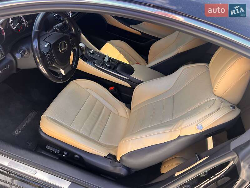 Купе Lexus RC 2015 в Киеве