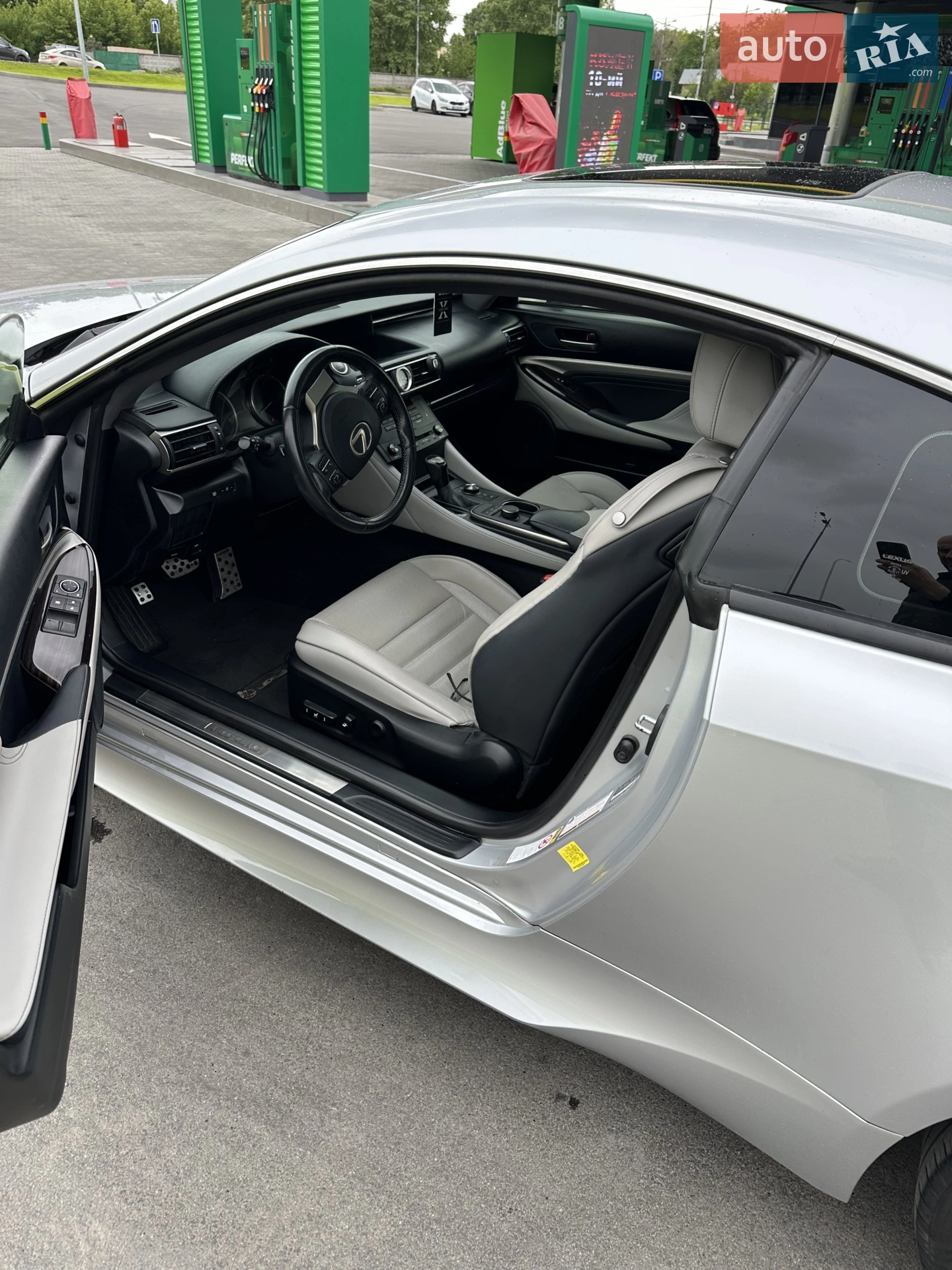 2016 Lexus RC - мініатюра 15