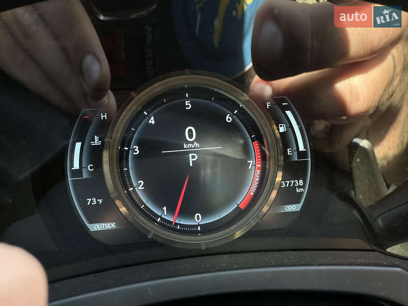 Купе Lexus RC 2016 в Киеве