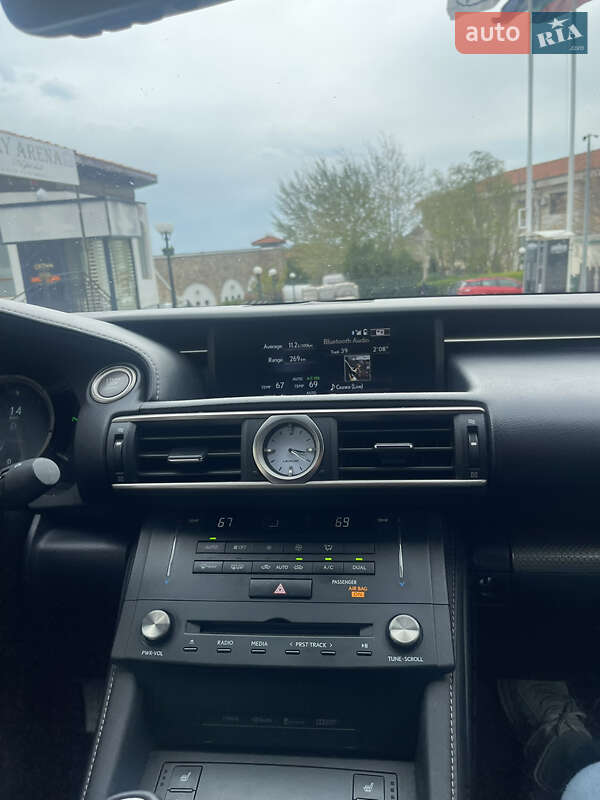 Купе Lexus RC 2017 в Дніпрі фото 3 Купе Lexus RC 2017 в Дніпрі