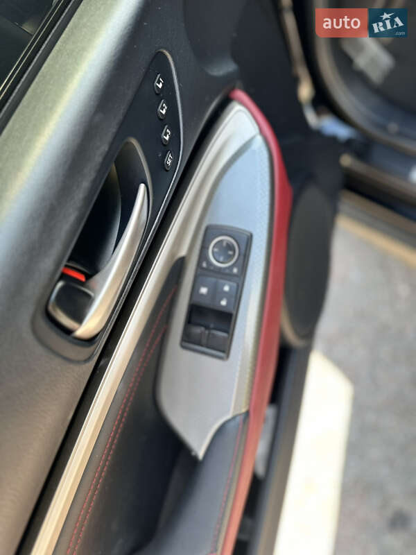 Купе Lexus RC 2016 в Києві фото 15 Купе Lexus RC 2016 в Києві