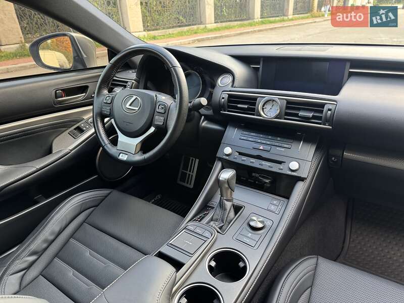 Купе Lexus RC 2017 в Умани