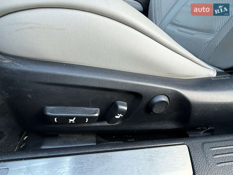 Купе Lexus RC 2015 в Миколаєві