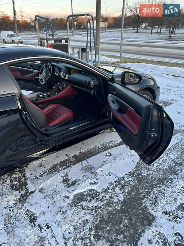 Купе Lexus RC 2017 в Ивано-Франковске