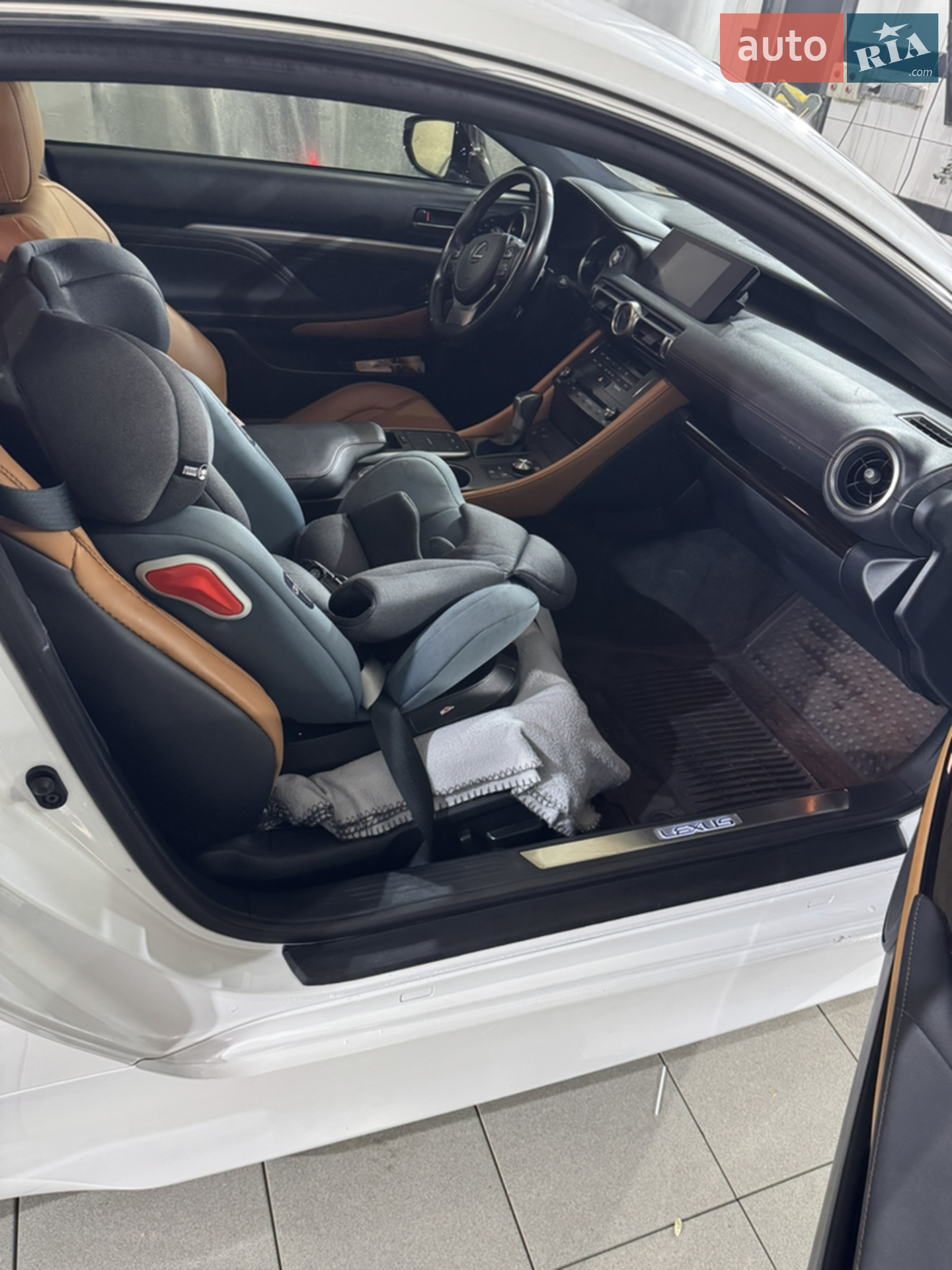2024 Lexus RC - мініатюра 13