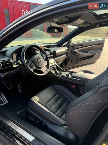 Купе Lexus RC 2016 в Львові