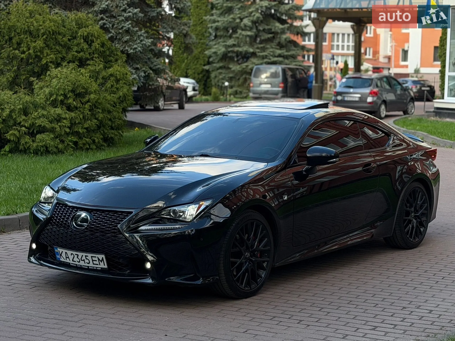 2015 Lexus RC - мініатюра 2