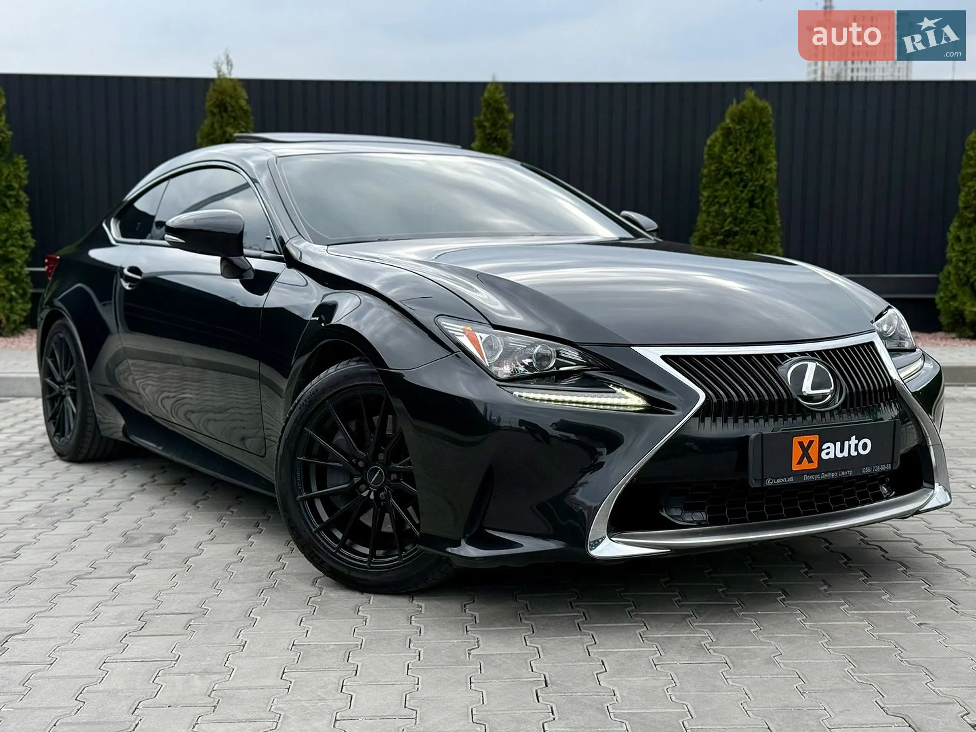 2017 Lexus RC - мініатюра 3