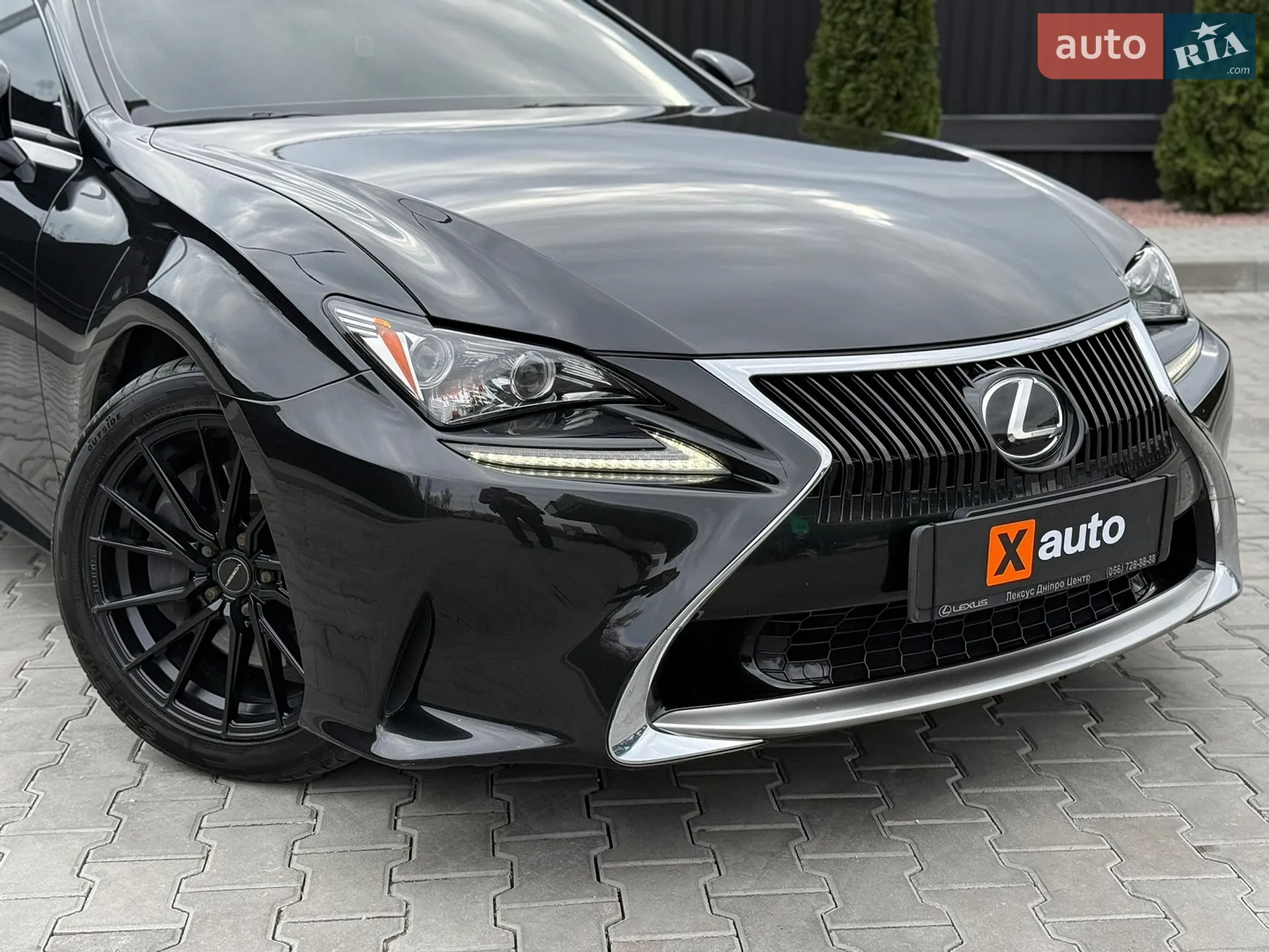 2017 Lexus RC - мініатюра 4