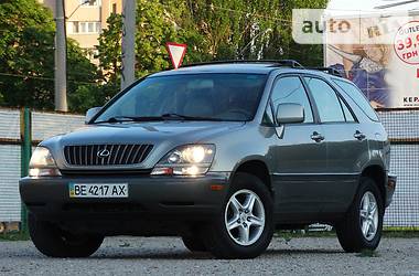 Внедорожник / Кроссовер Lexus RX 2001 в Одессе