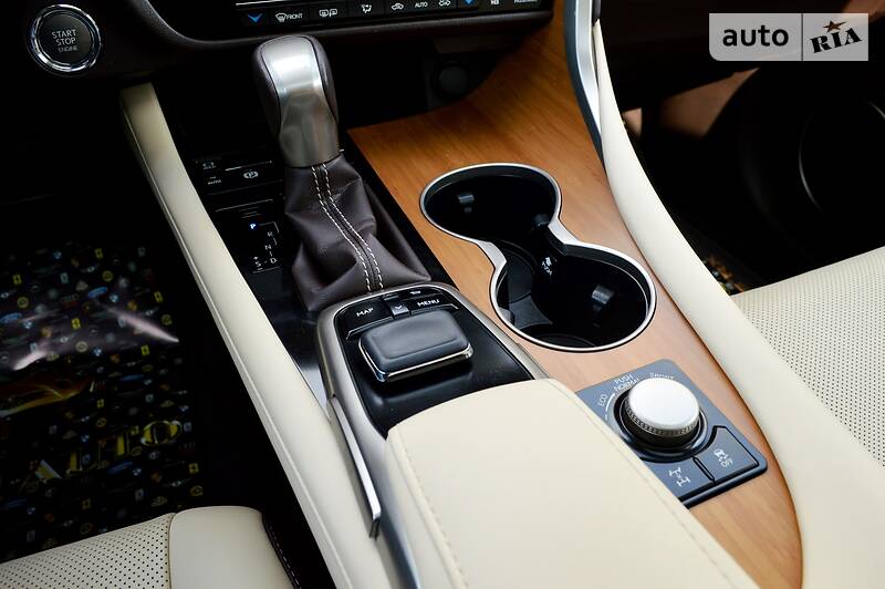 Позашляховик / Кросовер Lexus RX 2016 в Одесі фото 44 Позашляховик / Кросовер Lexus RX 2016 в Одесі