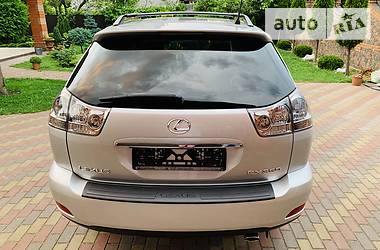 Позашляховик / Кросовер Lexus RX 2009 в 