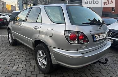 Внедорожник / Кроссовер Lexus RX 2001 в Днепре