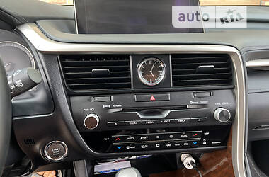 Внедорожник / Кроссовер Lexus RX 2018 в 