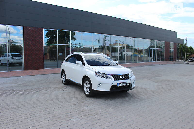 Седан Lexus RX 2015 в Виннице