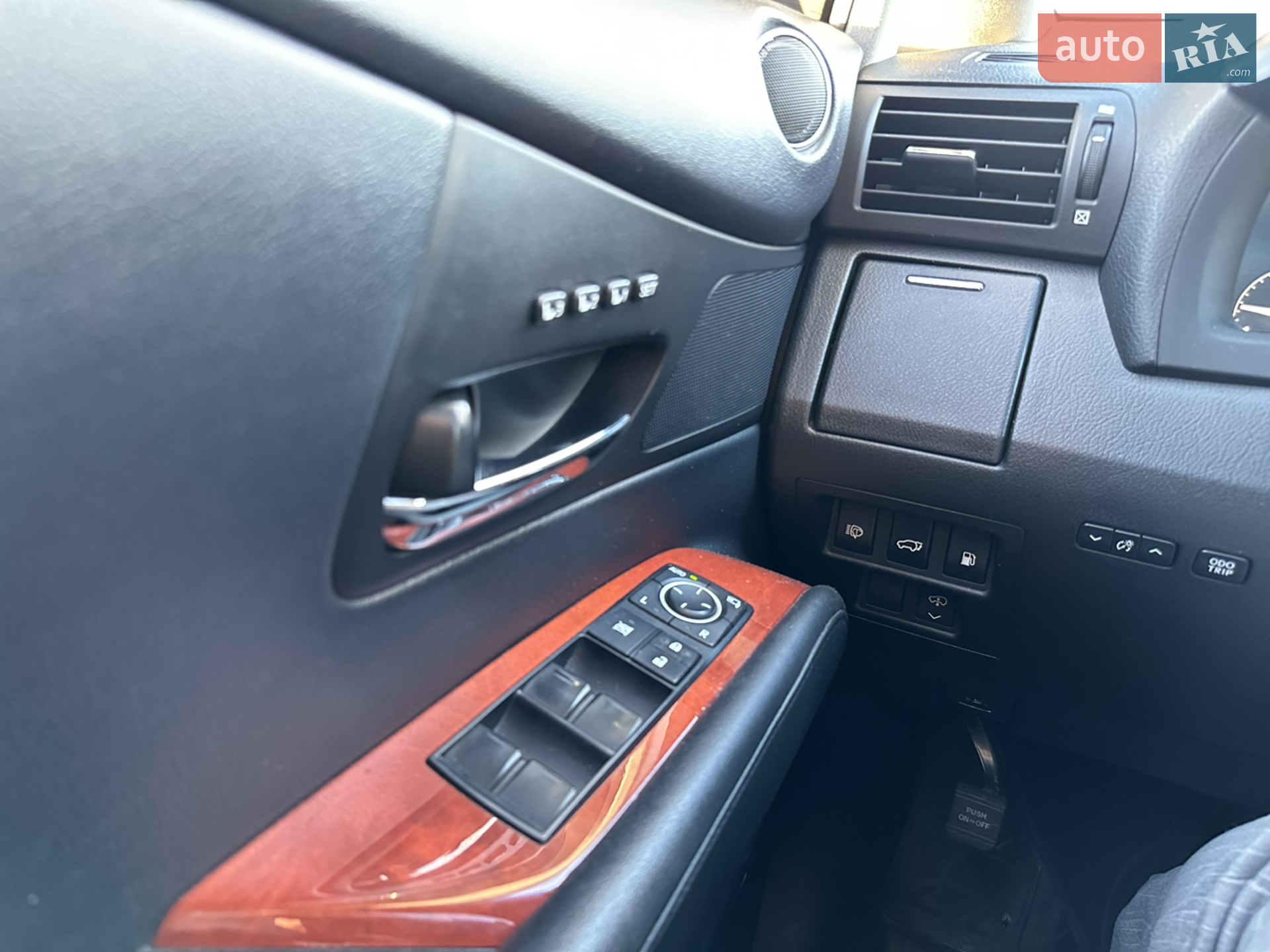 2010 Lexus RX - мініатюра 24