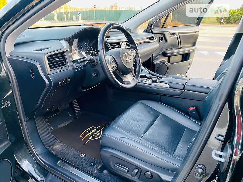 Внедорожник / Кроссовер Lexus RX 2018 в Киеве
