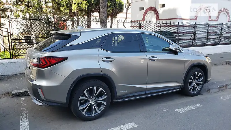 Lexus RX
