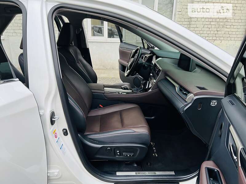 Внедорожник / Кроссовер Lexus RX 2016 в Киеве фото 31 Внедорожник / Кроссовер Lexus RX 2016 в Киеве