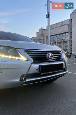 Внедорожник / Кроссовер Lexus RX 2012 в 