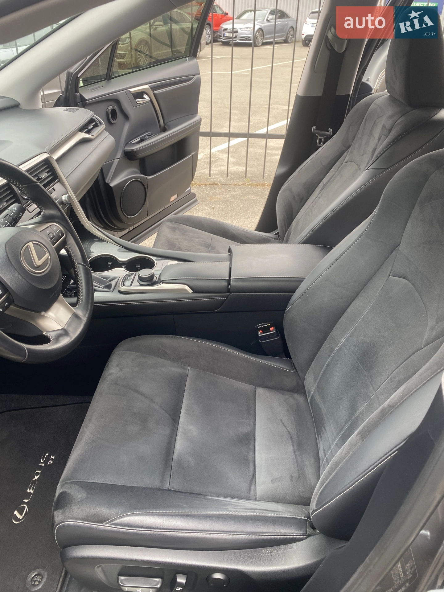 2018 Lexus RX - мініатюра 17