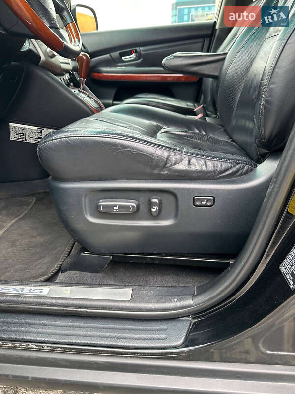 Внедорожник / Кроссовер Lexus RX 2005 в Харькове