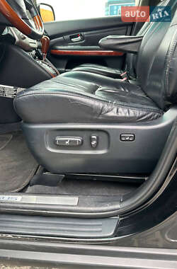 Внедорожник / Кроссовер Lexus RX 2005 в 