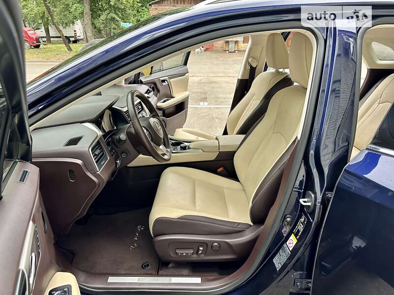 Внедорожник / Кроссовер Lexus RX 2018 в Киеве