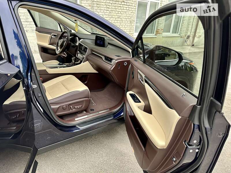 Внедорожник / Кроссовер Lexus RX 2018 в Киеве