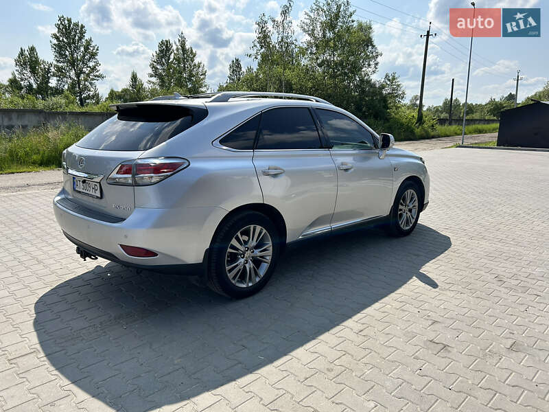 Внедорожник / Кроссовер Lexus RX 2013 в Надворной