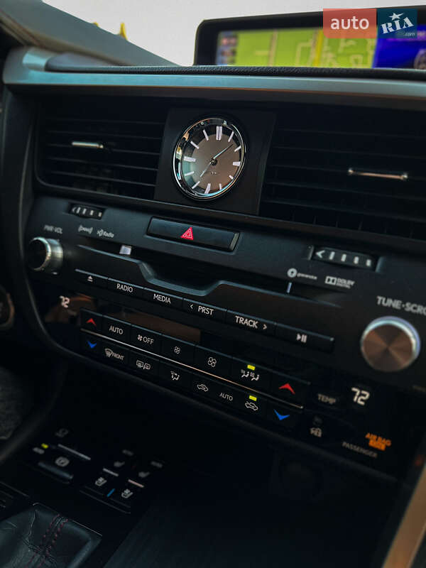 Позашляховик / Кросовер Lexus RX 2017 в Києві